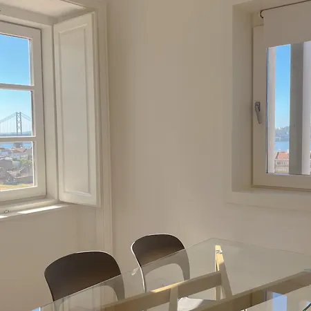 Ajuda Palace Apartment