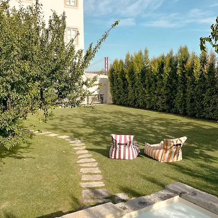 Ajuda Palace Apartment Lisbon